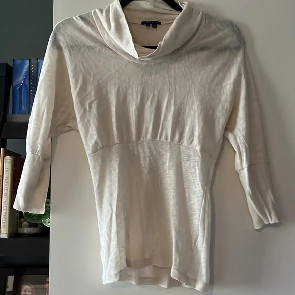 Theory Cream Top - Picture 1 of 4